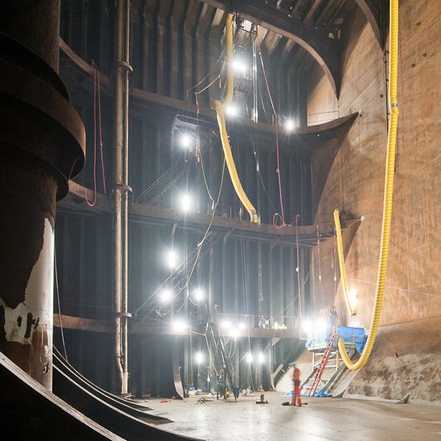 image shows lighting within tank